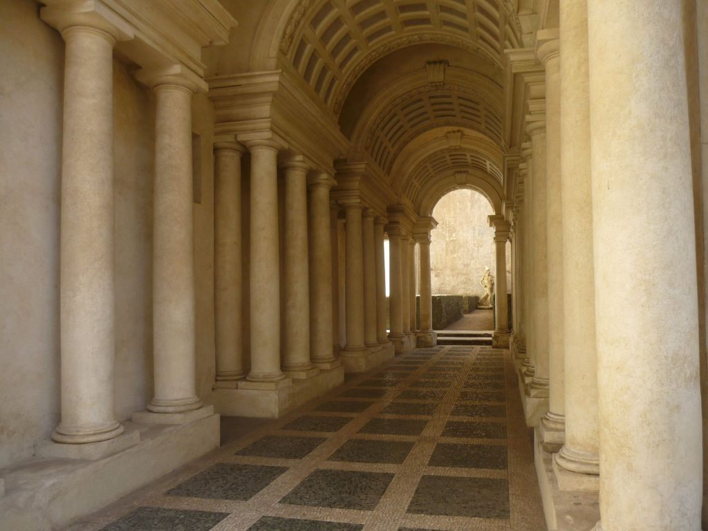 "Perspektive von Borromini" im Palazzo Spada in Rom.